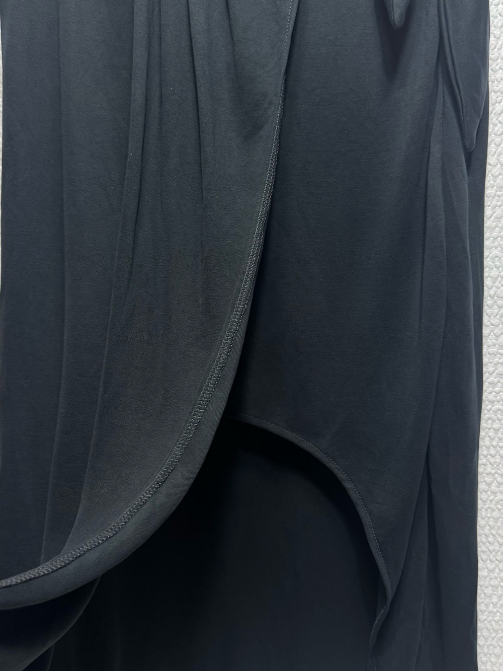 Heartbloom midi skirt open knee and tie black small new - Picture 4 of 10